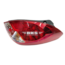 LENS & HSG-REAR COMB LAMP,RH-I20 1ST GEN F/L 1.2L/1.4L 2012-14 PTL/DSL